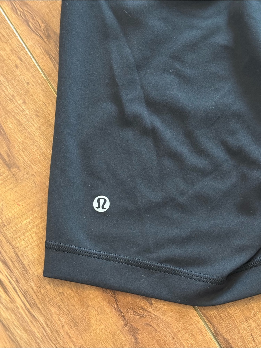 lululemon athletica Black Crop Sports Bra and High-Waist Bike Shorts - Picture 3 of 7